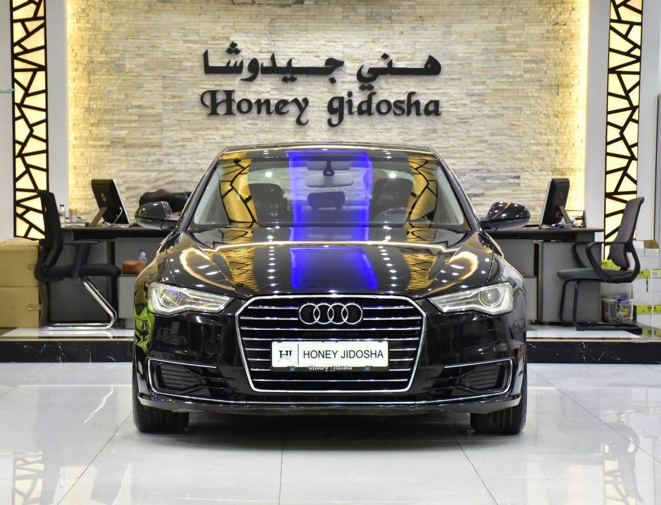 أودي A6 35 FSI EXCELLENT DEAL for our Audi A6 ( 2016 Model ) in Black Color GCC Specs