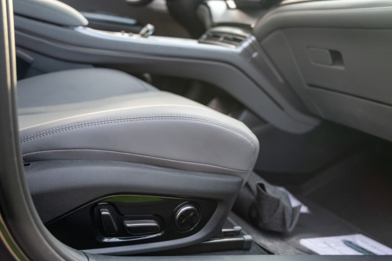 BYD Seal 07 DM-i