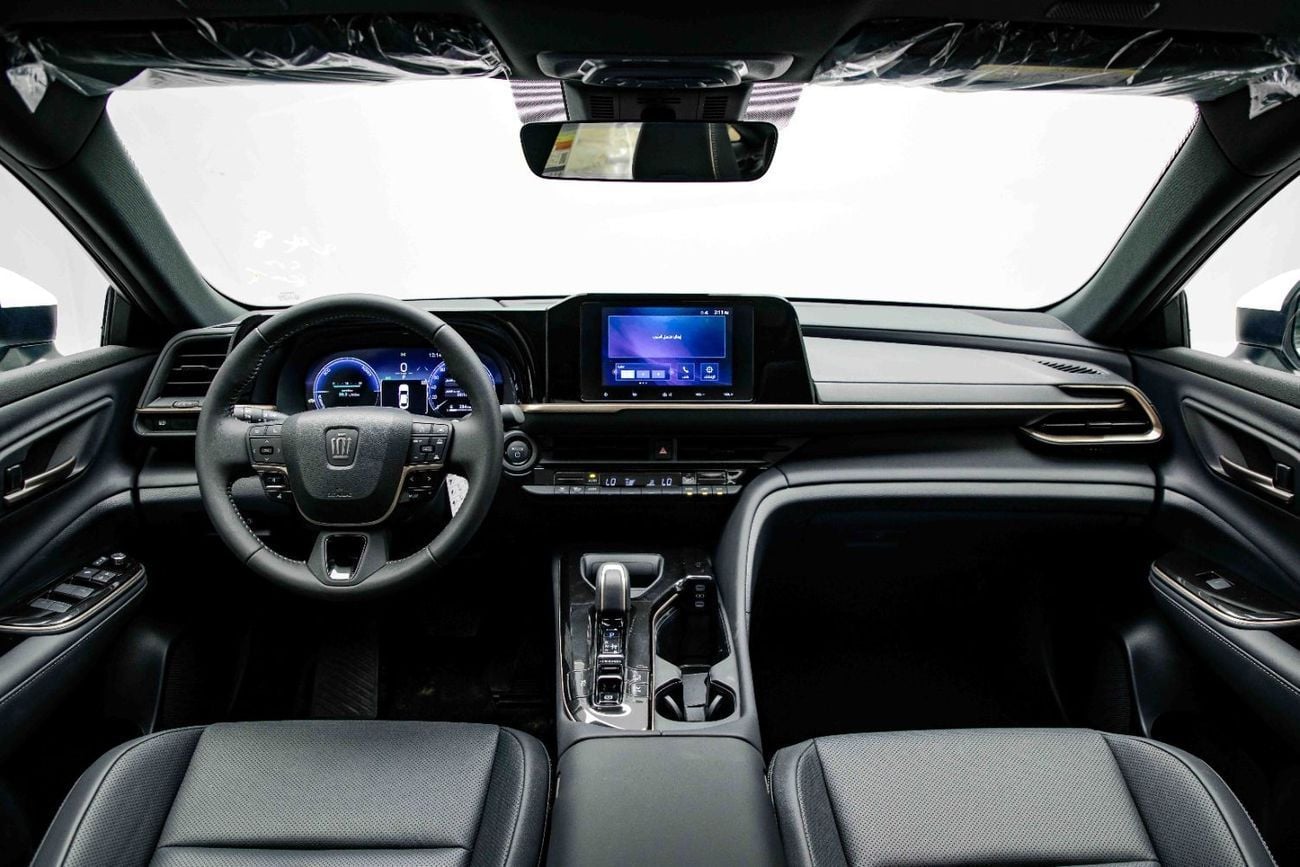 Toyota Crown PLATINUM HEV 2.5L - Precious White Pearl Inside Black | Export Only