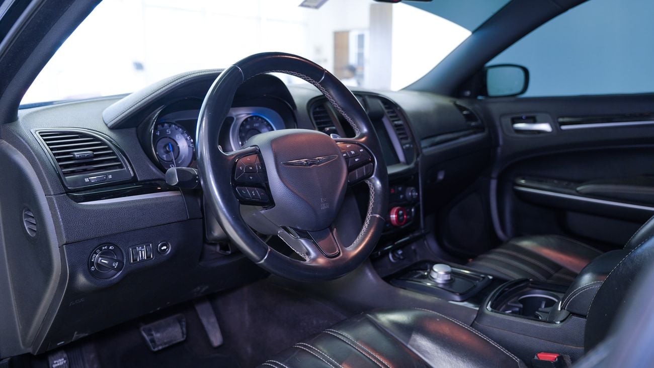 كرايسلر 300s