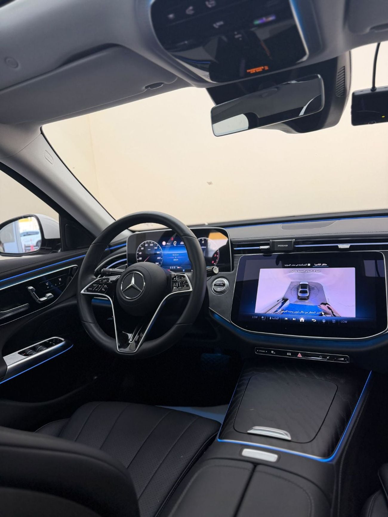 Mercedes Benz E200
