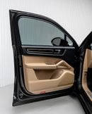 Porsche Cayenne STANDARD GCC