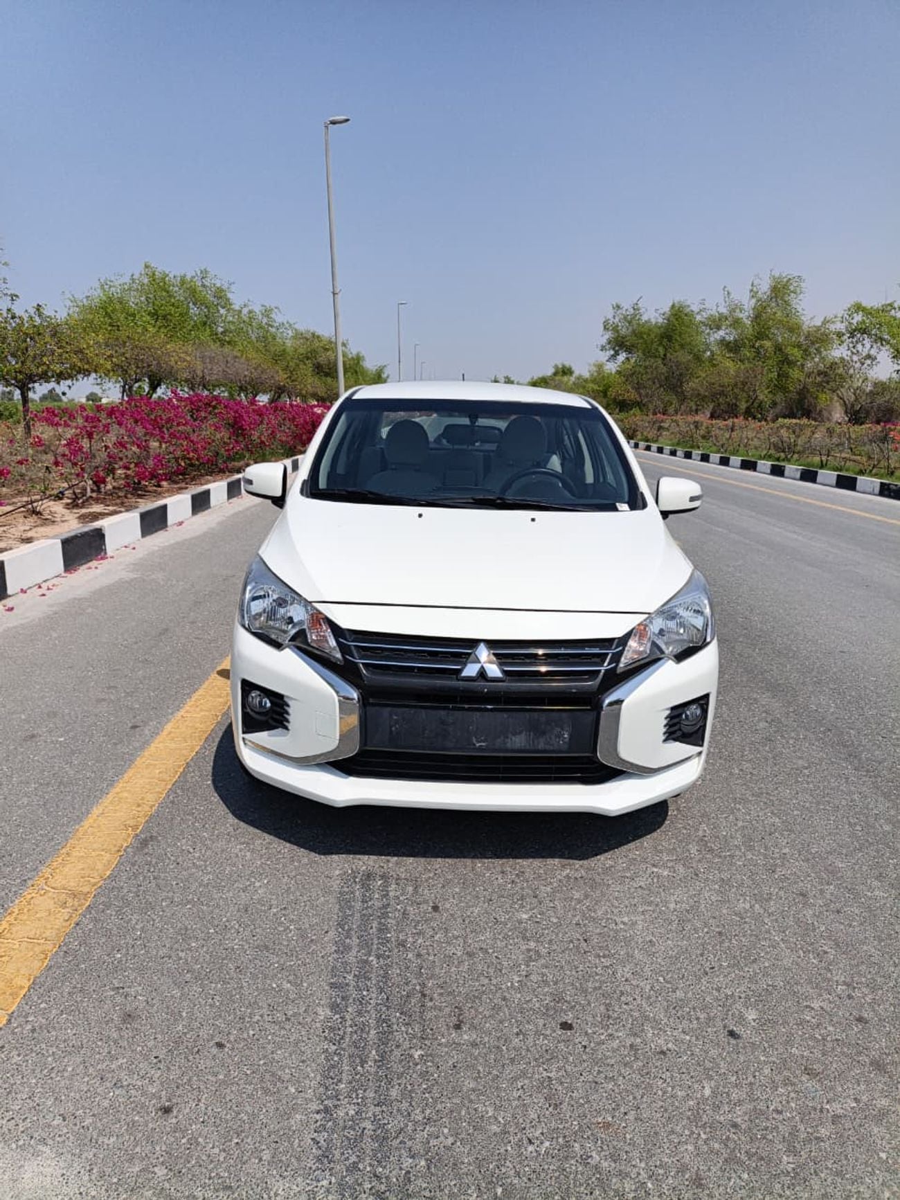 Mitsubishi Attrage GLX HIGHLINE