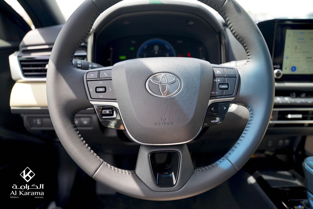 تويوتا كامري LE HEV 2.5L Hybrid | Panoramic Roof | Power Seat | Rear Camera | GCC Specs | Zero KM