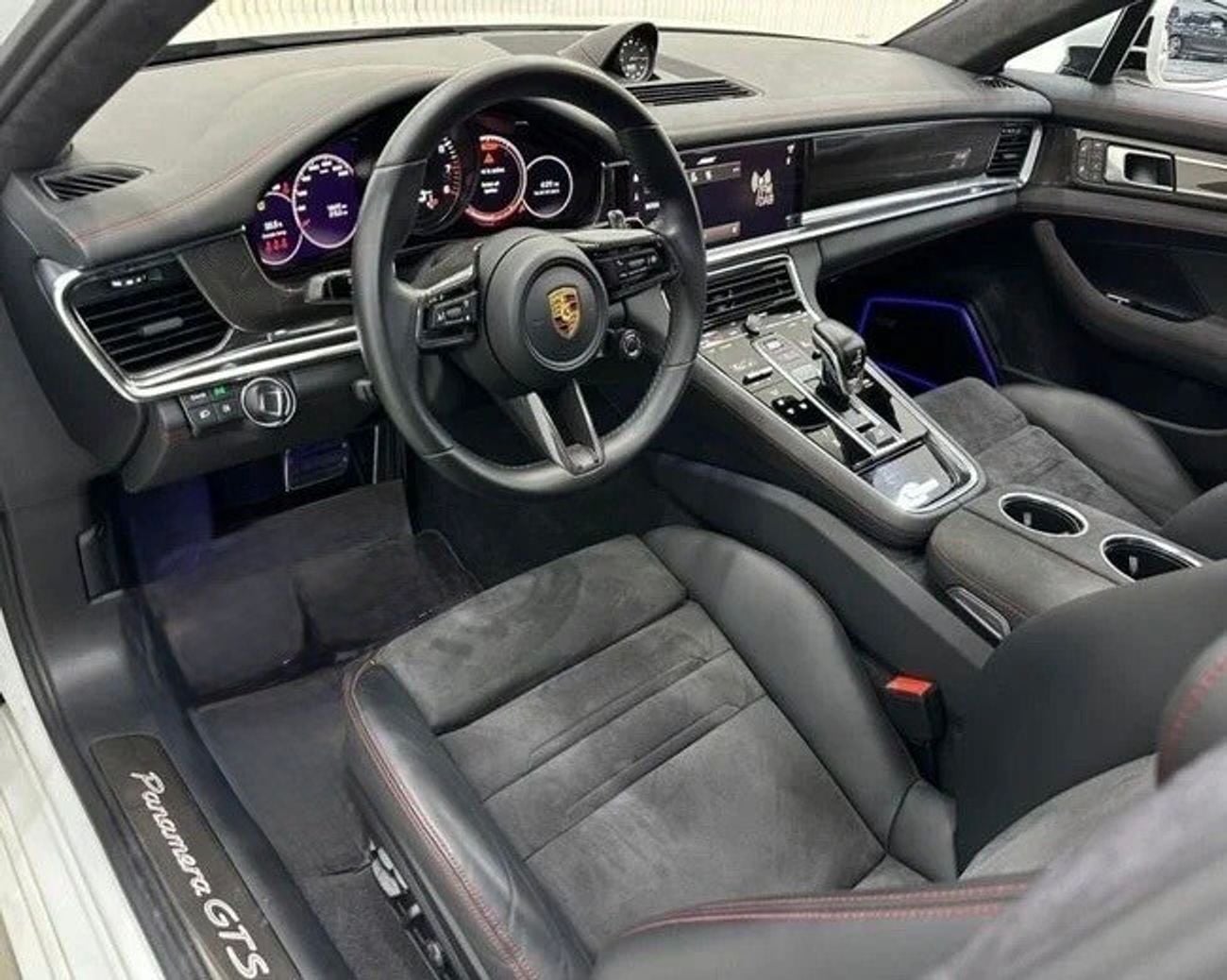 Porsche Panamera GTS