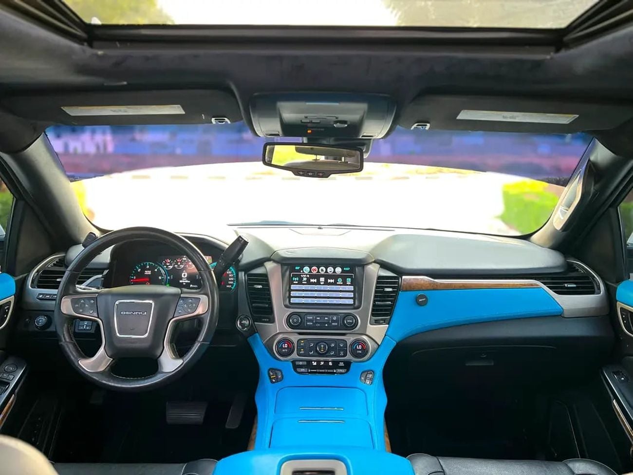 GMC Yukon DENALI - American Specs