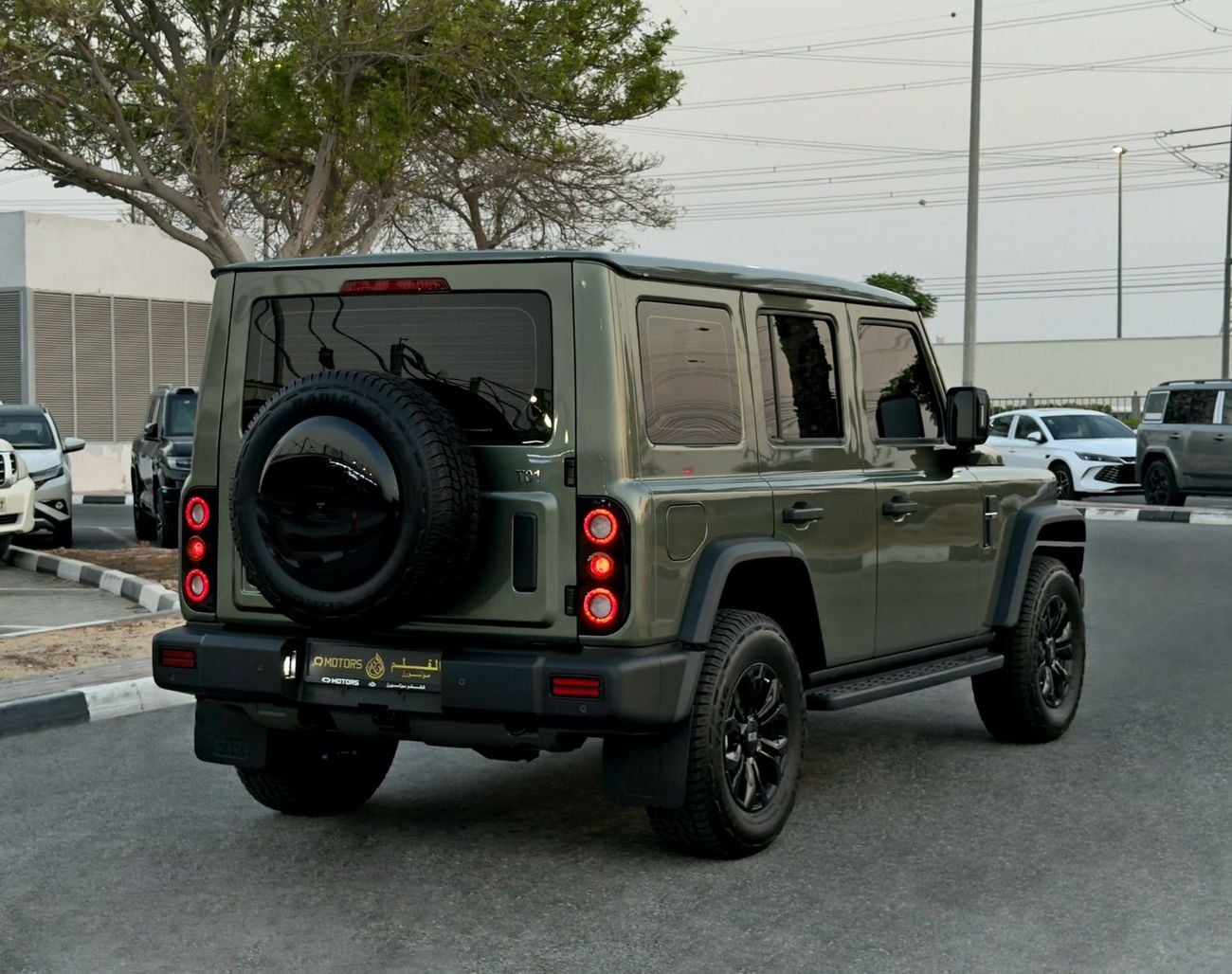 212 T01 Adventurer