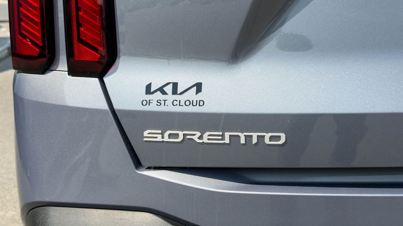 Kia Sorento 4X 2025 Kia Sorento S AWD | 2.5L | 191 HP | USA Specs | 16,100 KM