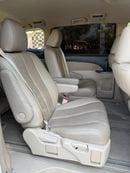 Toyota Previa SE