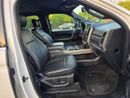 Ford Expedition XLT LTH Ford Expedition XLT 2018 GCC Specs | Full service history available | Orginal paint | Single owner