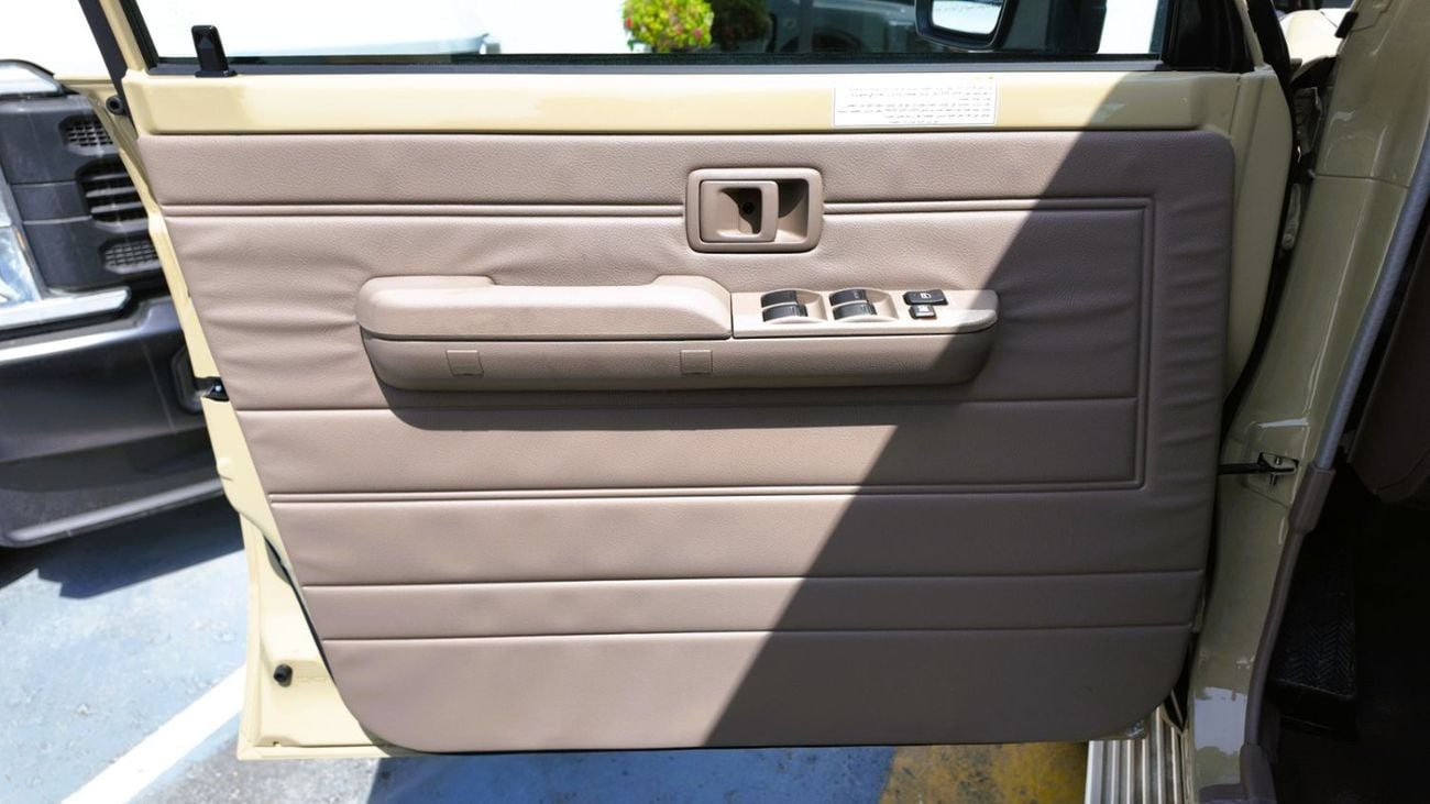 Toyota Land Cruiser Pickup 70 LC79 Double Cab 4.0L 2026