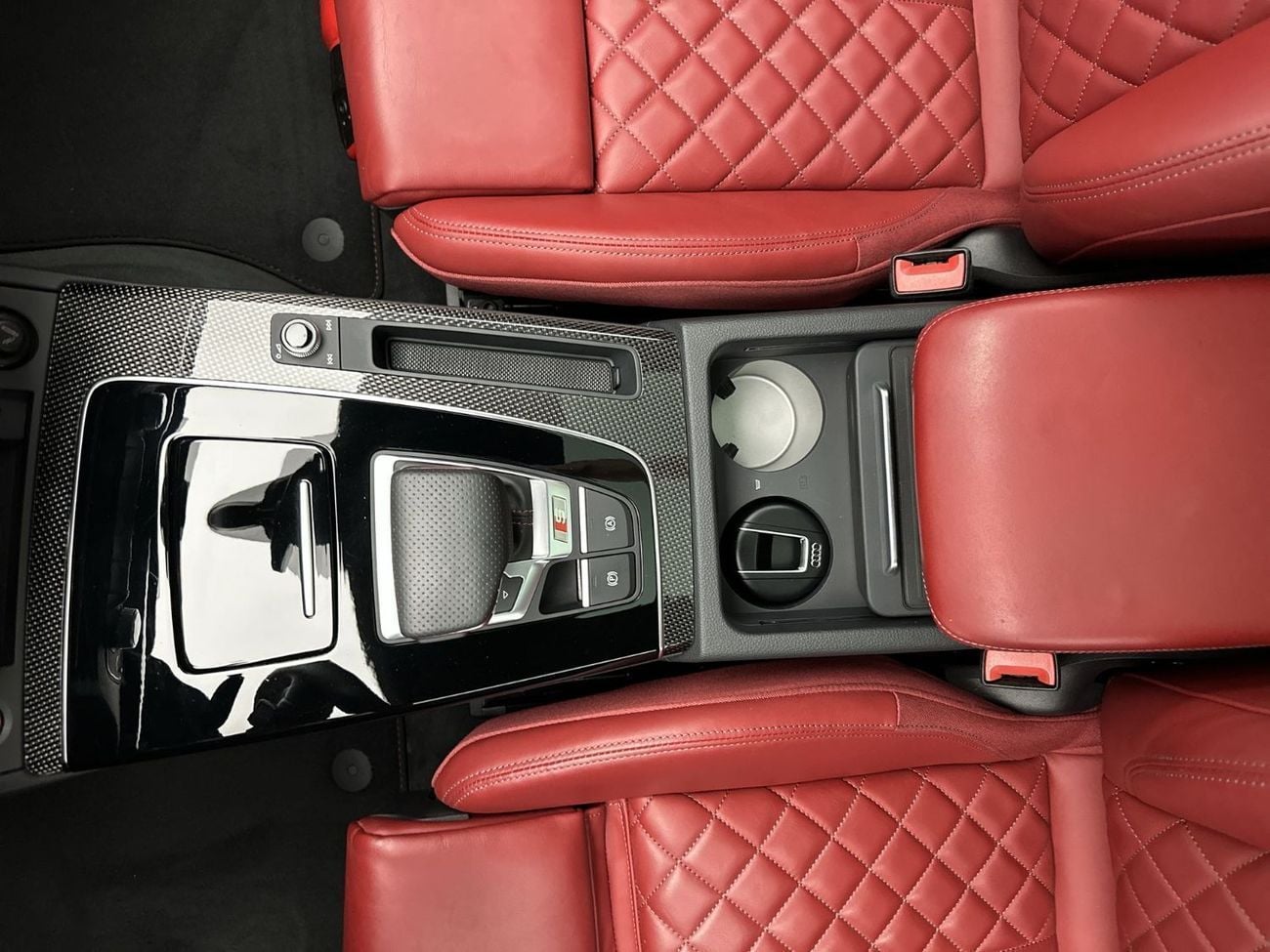 أودي SQ5 TFSI SPORTBACK quattro 3.0L 354hp (Ref# 64646)