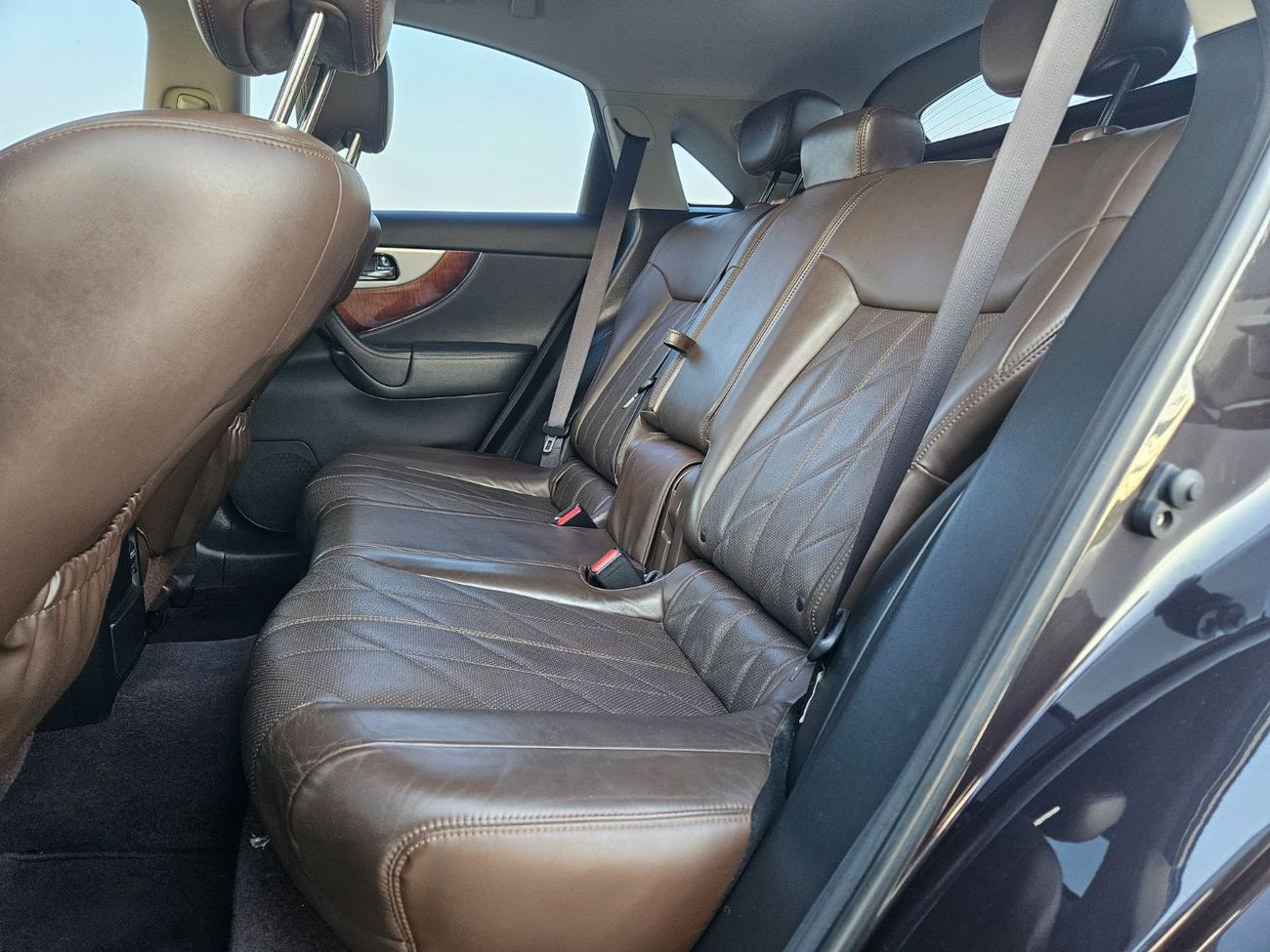 إنفينيتي QX70 إكسيلنس