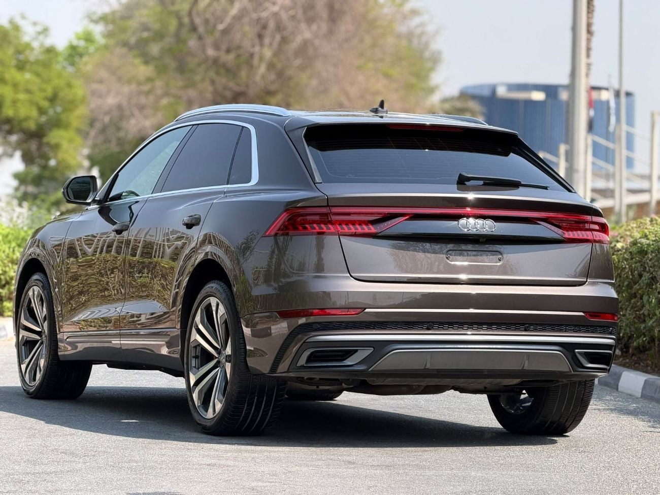 Audi Q8 55 TFSI S-LINE Audi Q8 2019 Gcc V6 o e owner