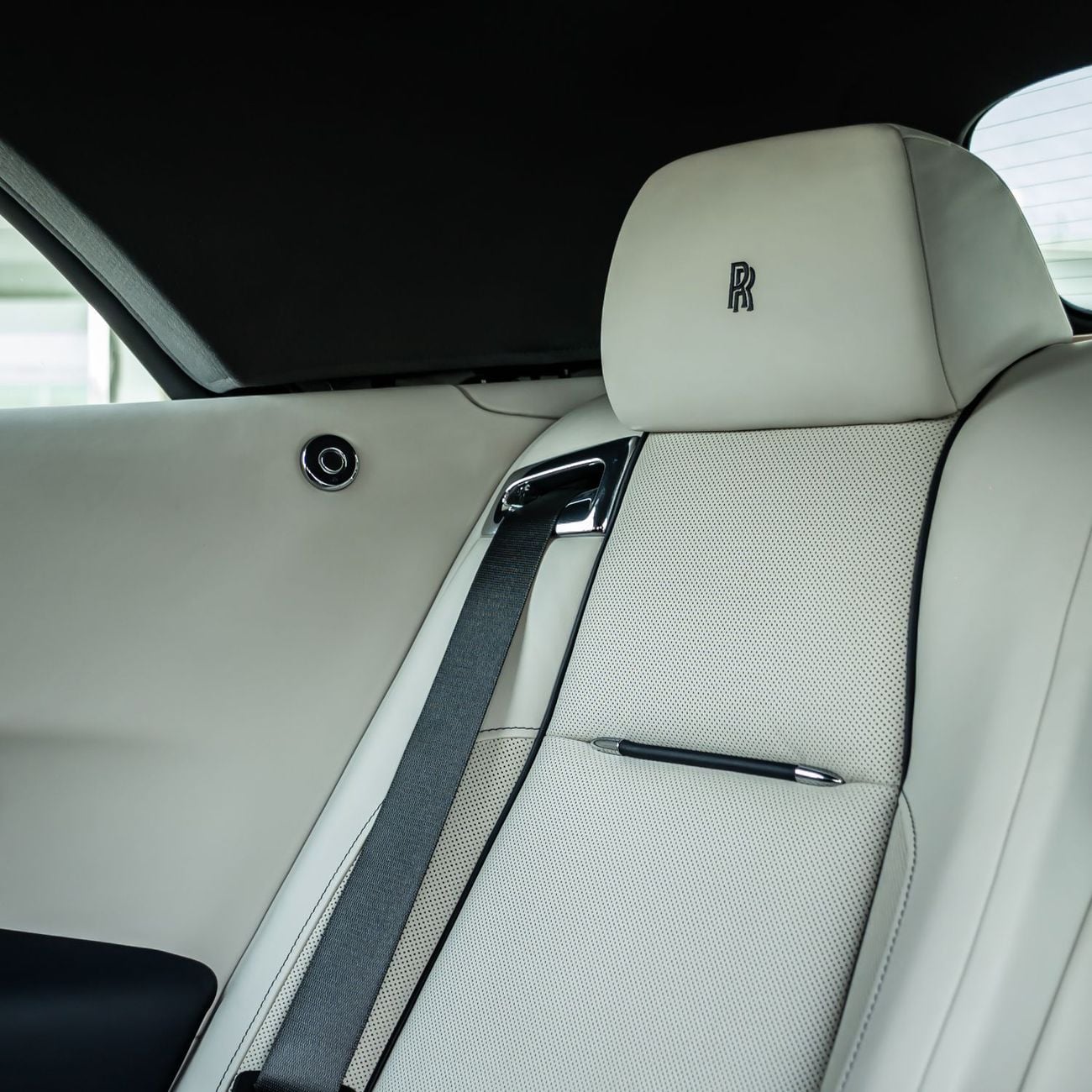 Rolls Royce Dawn