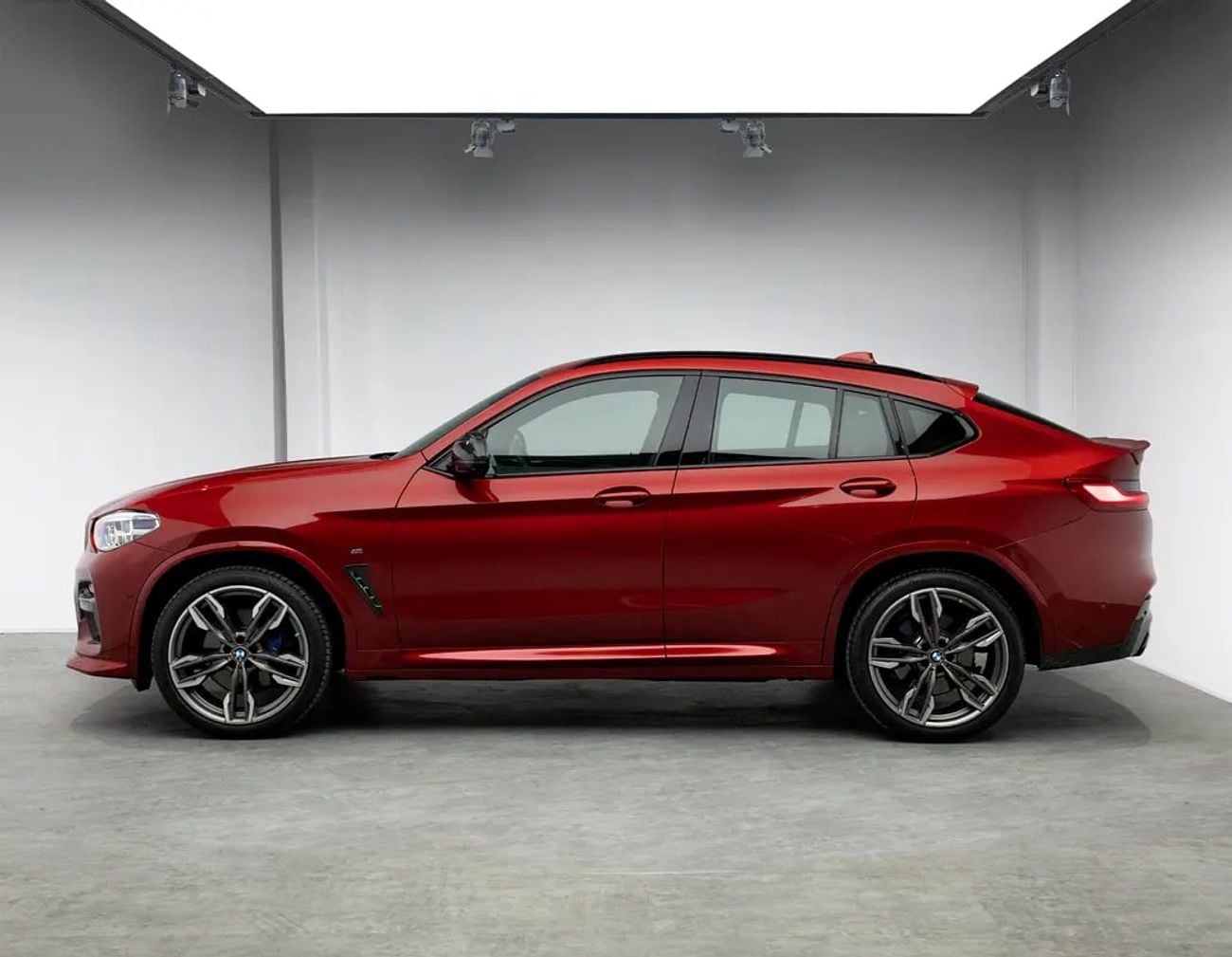 BMW X4 M40I w/ Schnitzer Pack • 0% DP Available • FDSH • Warranty + Service Contract • GCC