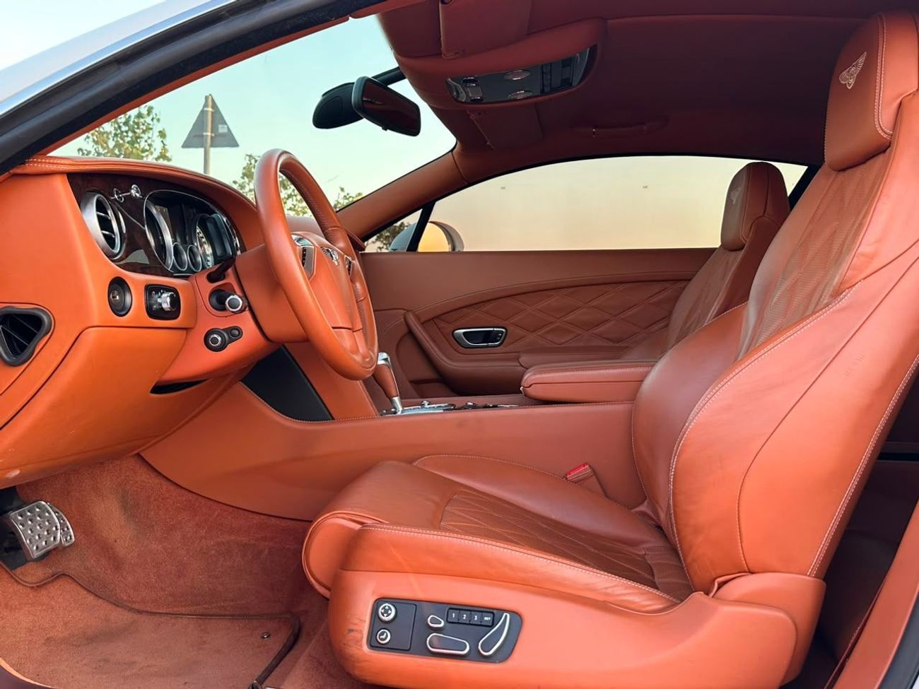Bentley Continental GT SPEED BENTLY CONTINENAL V12 // MODEL:2014 // ORGINAL PAINT // ACCIDENT FREE // FSH // PERFE