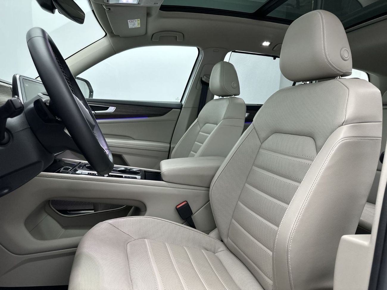 Volkswagen Teramont COMFORTLINE with Sunroof - Leather Seats 2L | VW Certified | Well Maintained