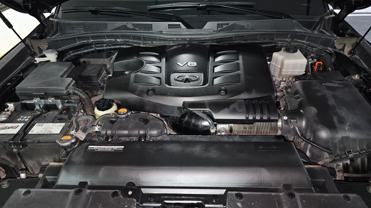 Infiniti QX80 LUXE SENSORY
