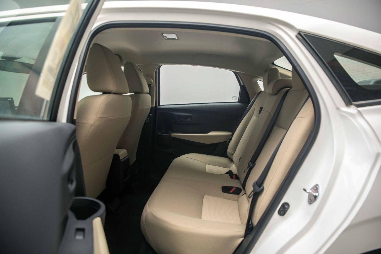 Toyota Yaris E 1.5L - Super White Inside Beige | Export Only