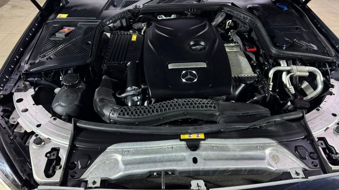 مرسيدس بنز C 300 ستاندارد