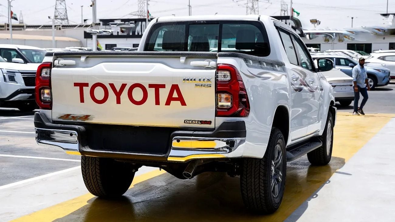 Toyota Hilux GLX 2.8 FULL GCC Specs