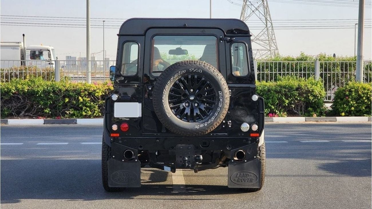 Land Rover Defender 90 | Petrol Automatic