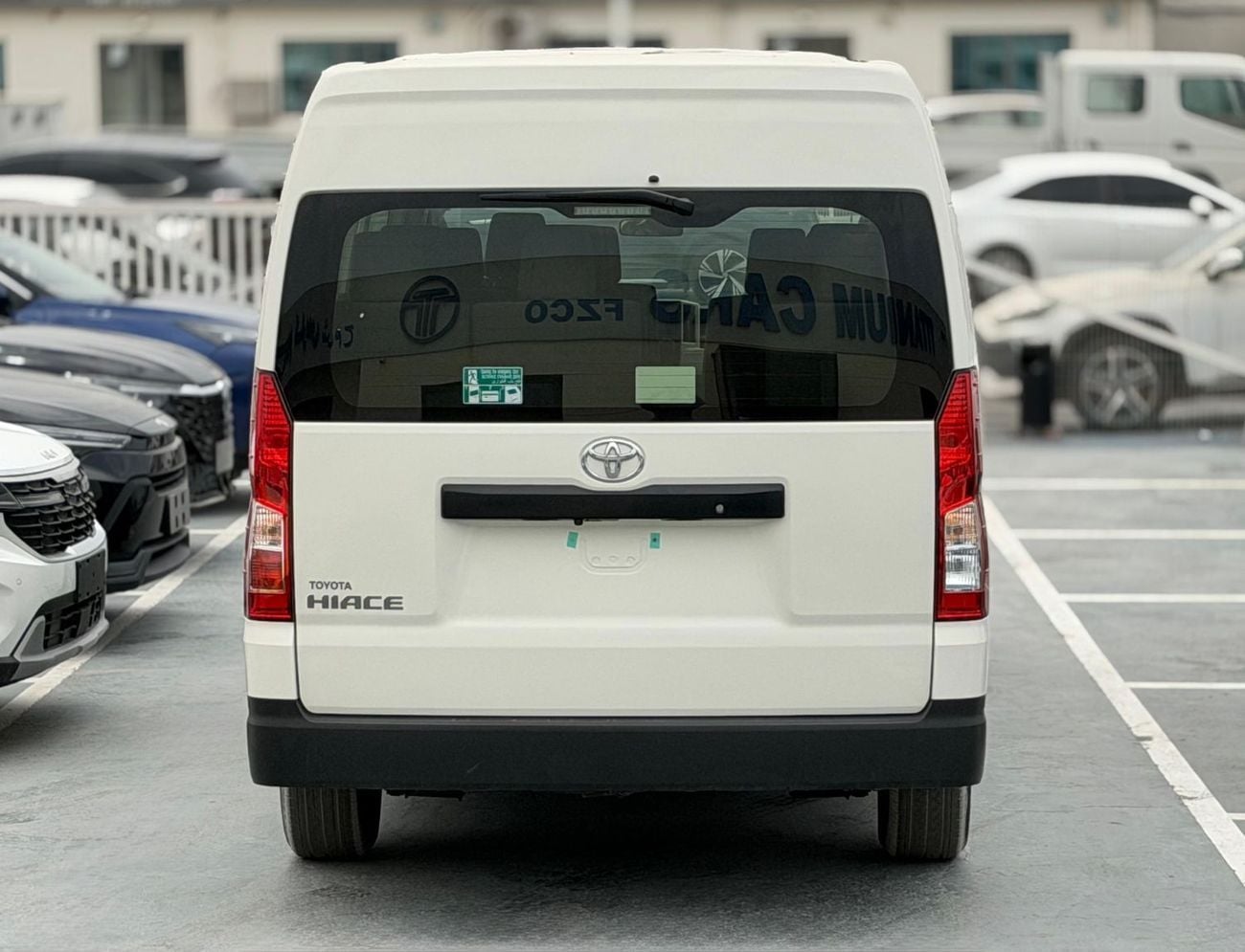 تويوتا هاياس GL 3.5L Petrol V6 2025 Export Price @ 148,999 AED
