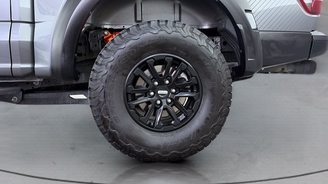 Ford F-150 RAPTOR CREW CAB LUX | Guaranteed Warranty | 0 Down Payment
