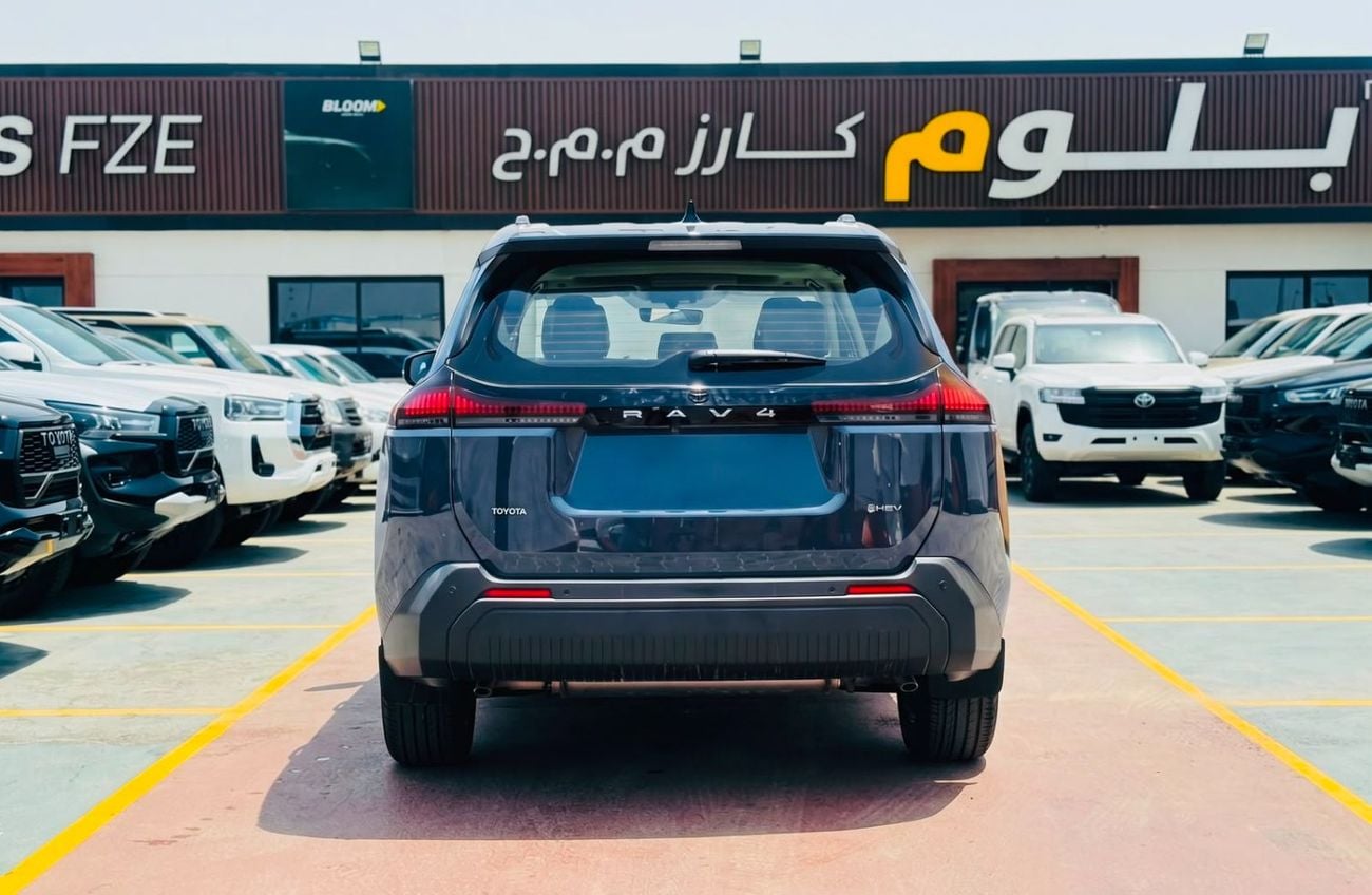تويوتا راف ٤ XLE HEV 2.5 هجين دفع رباعي 2026 مقاعد كهربائية أبواب خلفية كهربائية
