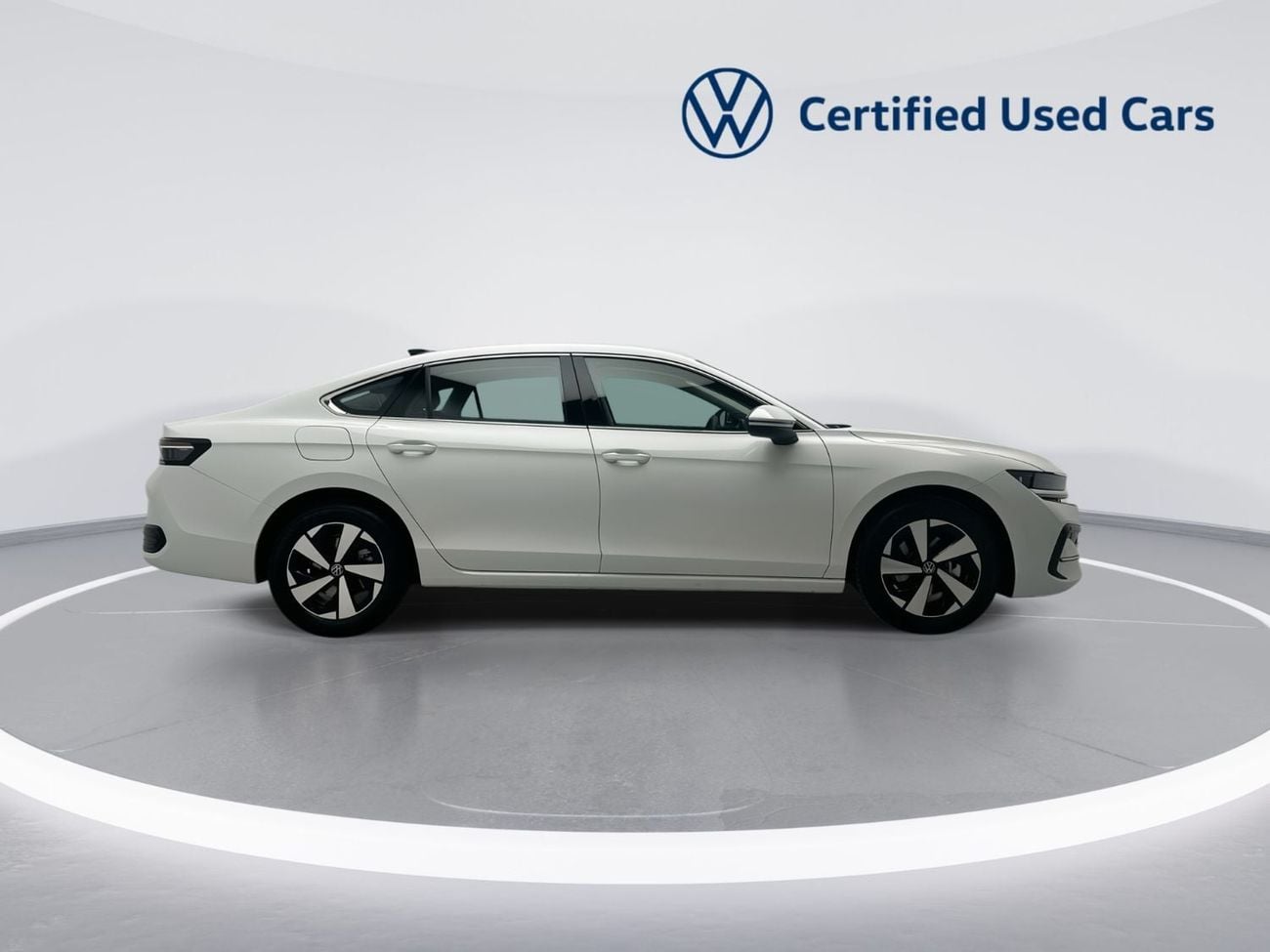 Volkswagen Passat HIGHLINE Passat B-Line Comfortline 1.5L | Ex-Demo | Full Safety Package | ACC | Keyless Entry | LED Headlight