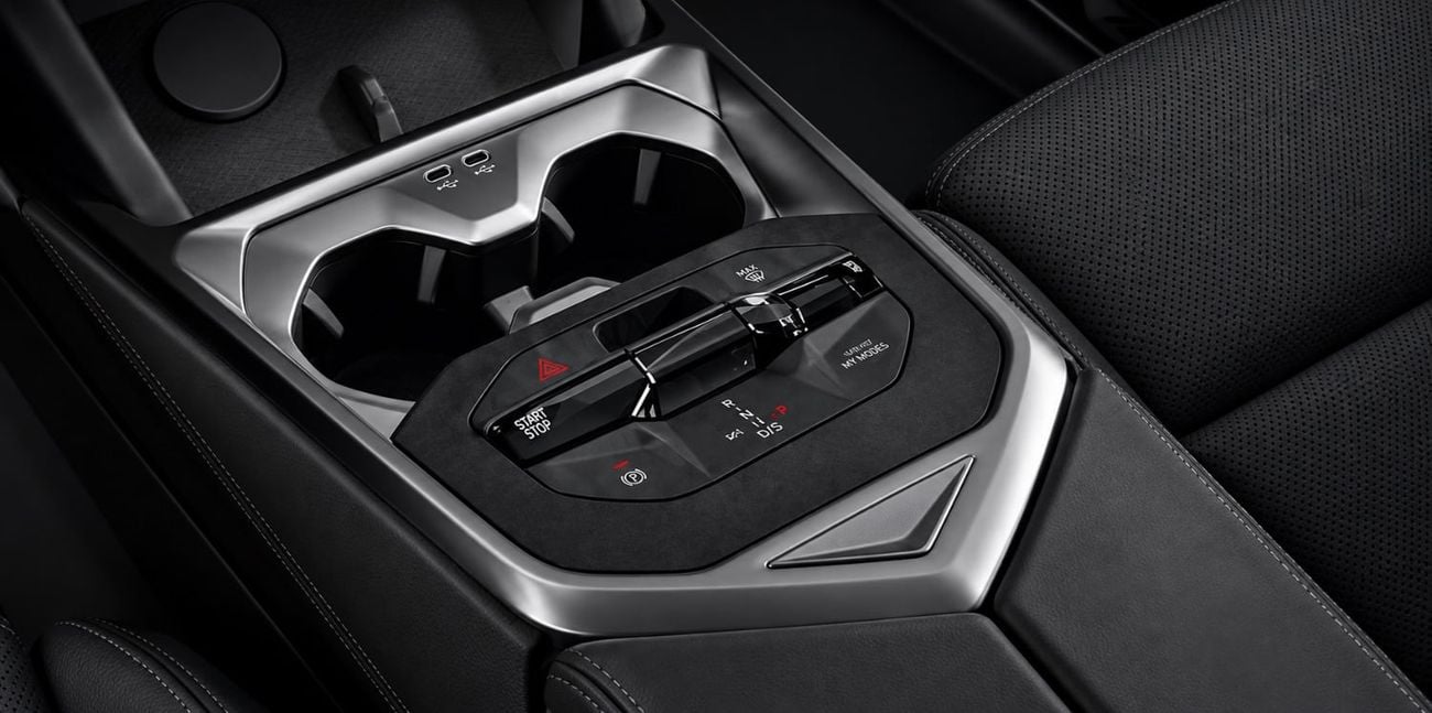 بي أم دبليو X5 40i xDrive جديد 2027، لون أخضر فانكوفر معدني، باقة فاخرة