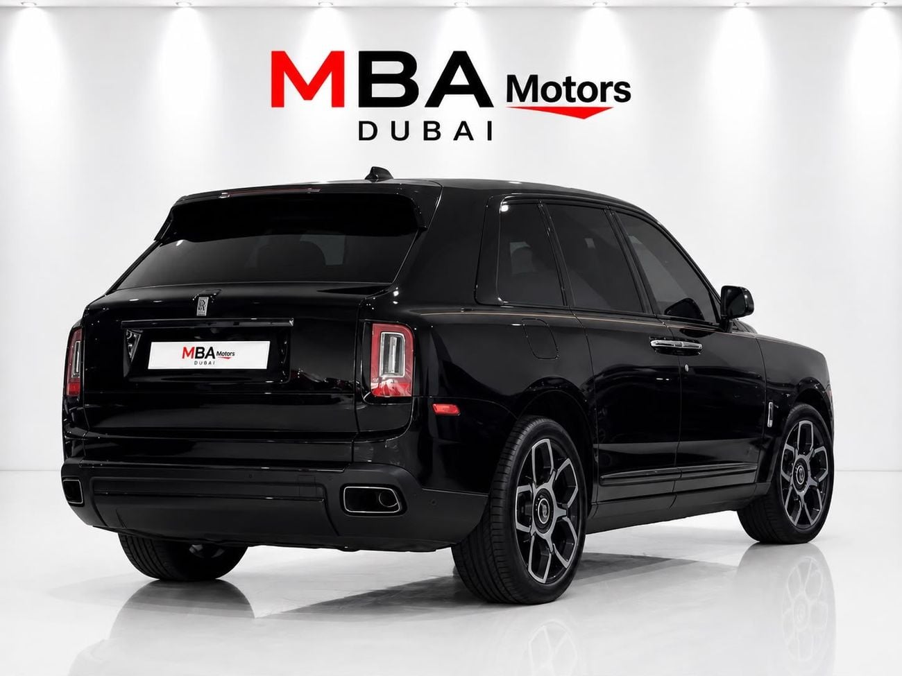 Rolls Royce Cullinan BLACK BADGE