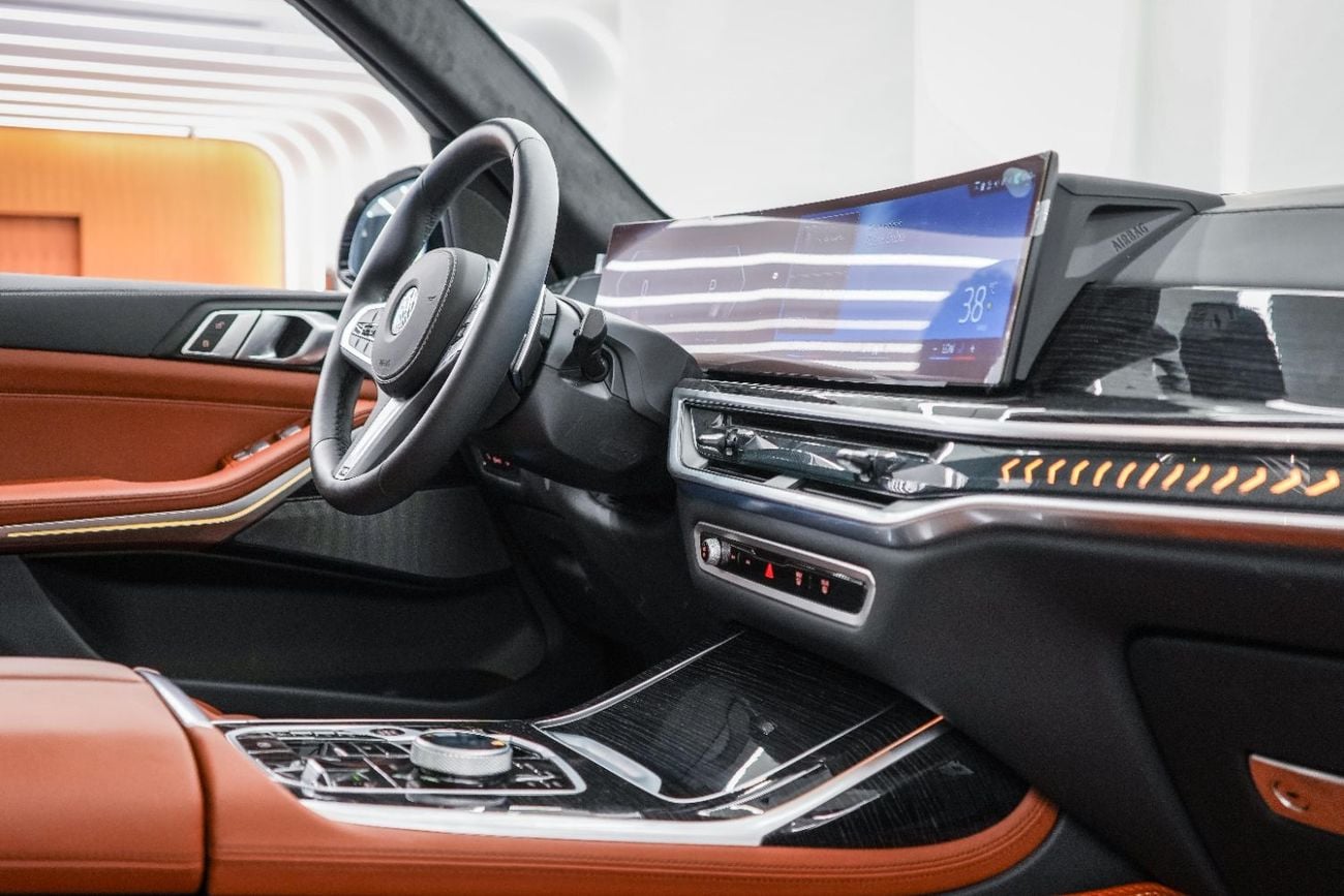 BMW X7 XDRIVE40I M SPORT GCC Specs | Warranty and Service Contract | As Brand new