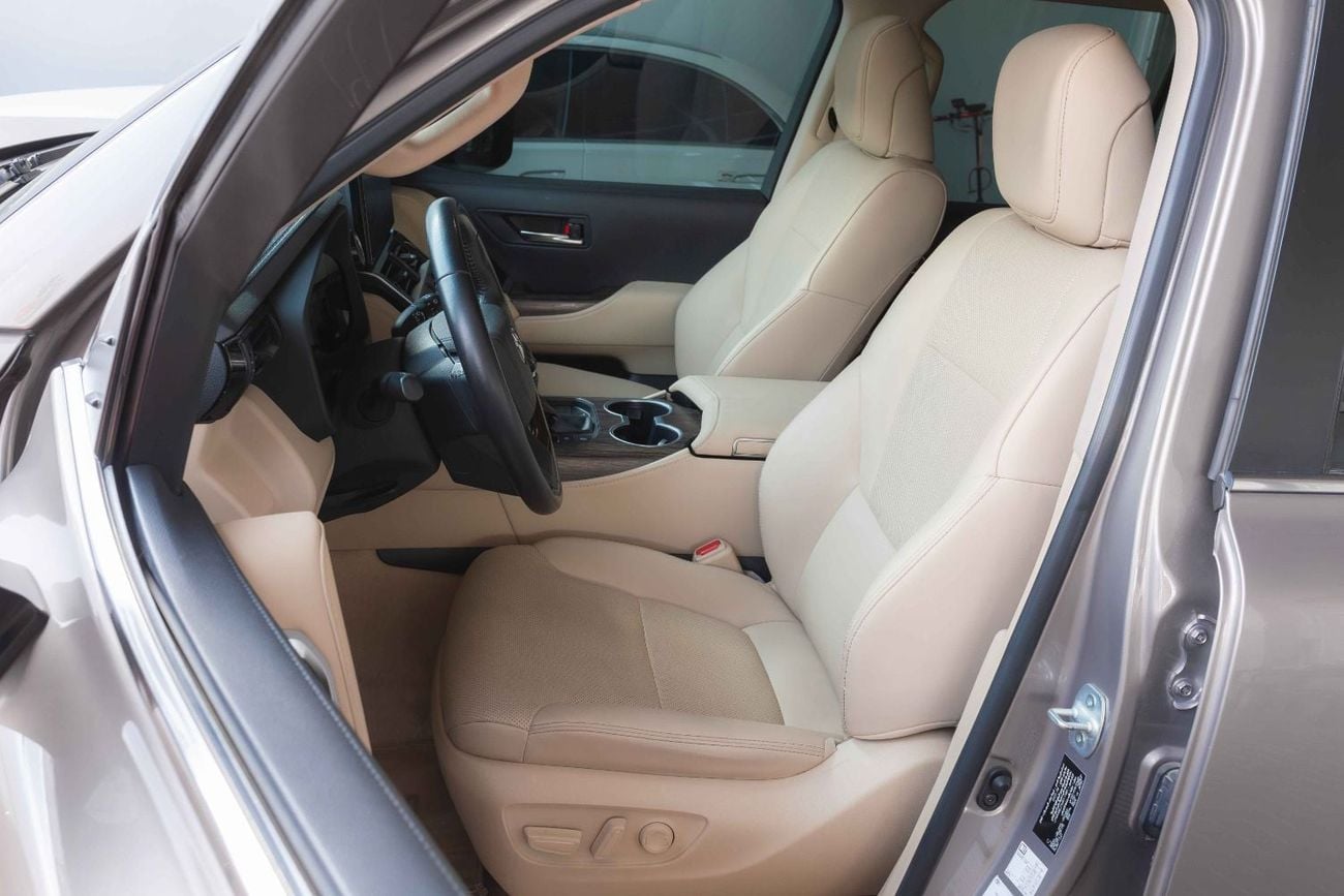تويوتا لاند كروزر VX Toyota Land Cruiser VX 4.0L