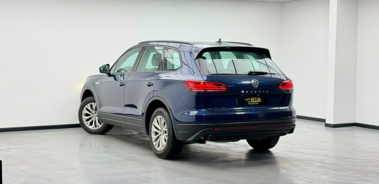 Volkswagen Touareg TRENDLINE 2018 Volkswagen Touareg Trendline, Full Service History, Fully Loaded, Excellent Condition, GCC