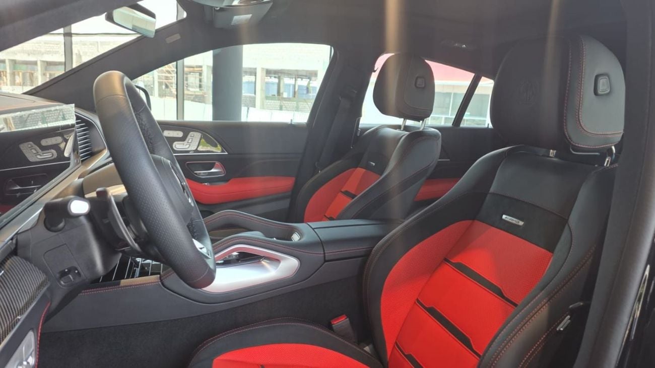 Mercedes Benz GLE53 AMG With Carbon Under Agency Warranty 2026 GCC