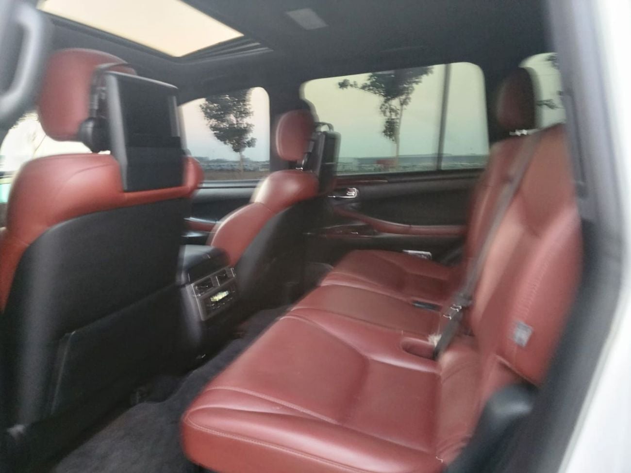 Lexus LX570 SUPERCHARGED