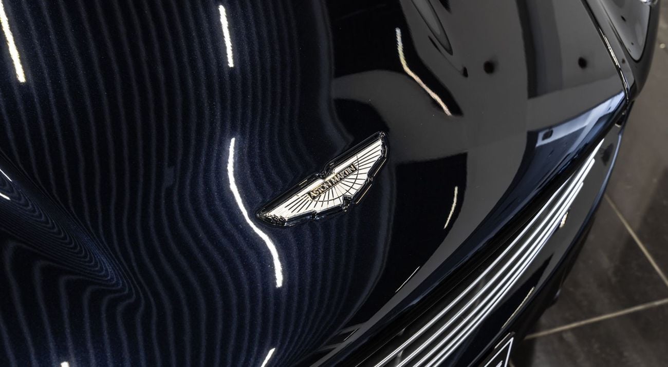 Aston Martin DBS STANDARD