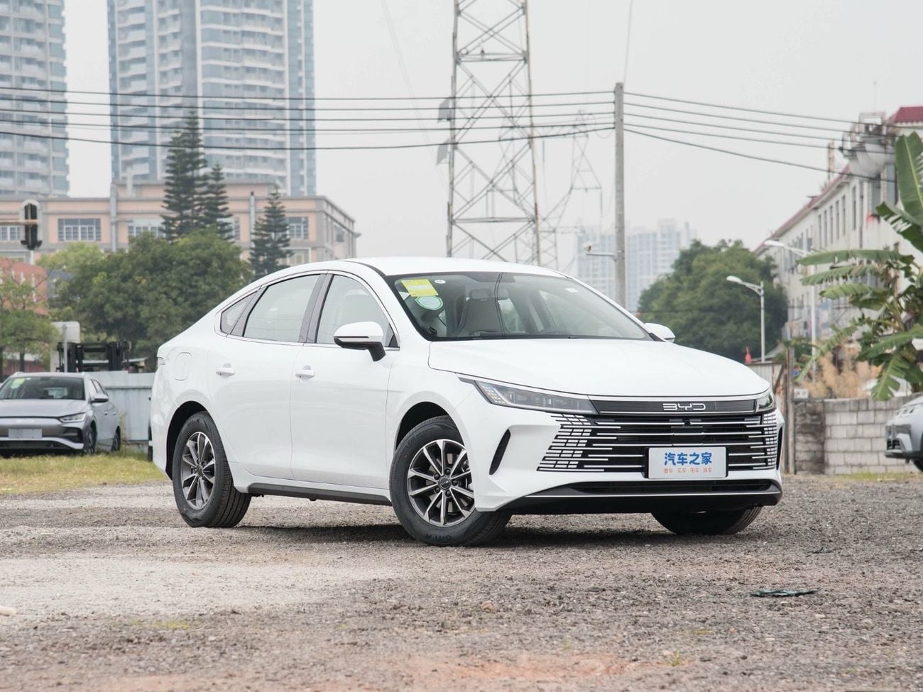 BYD Destroyer 05 STANDARD Luxury with sunroof