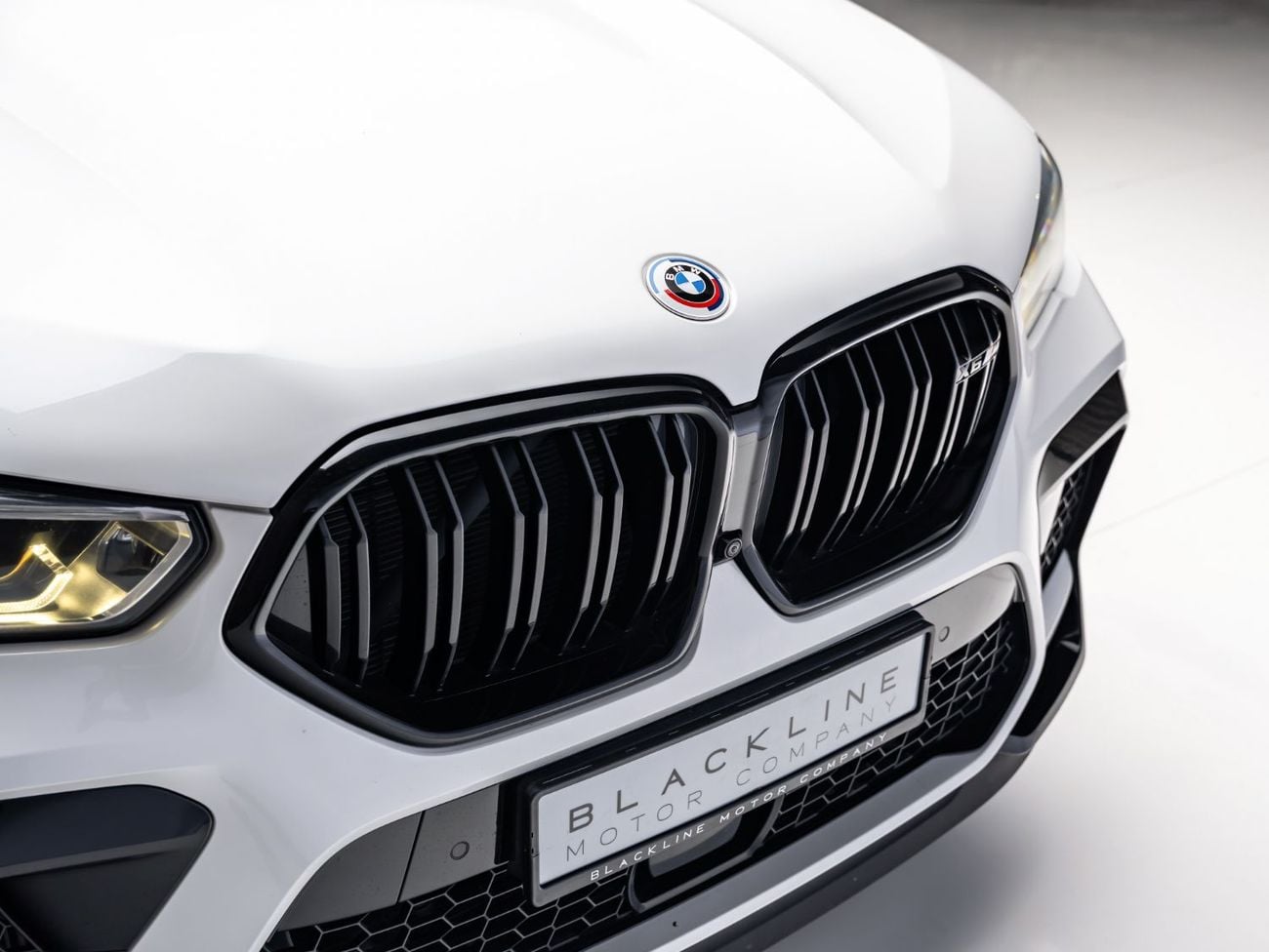 BMW X6 M STANDARD BUY NOW, PAY 2027 | THE BLACKLINE STANDARD | July 2027 Warranty + Service, GCC, Low KMs