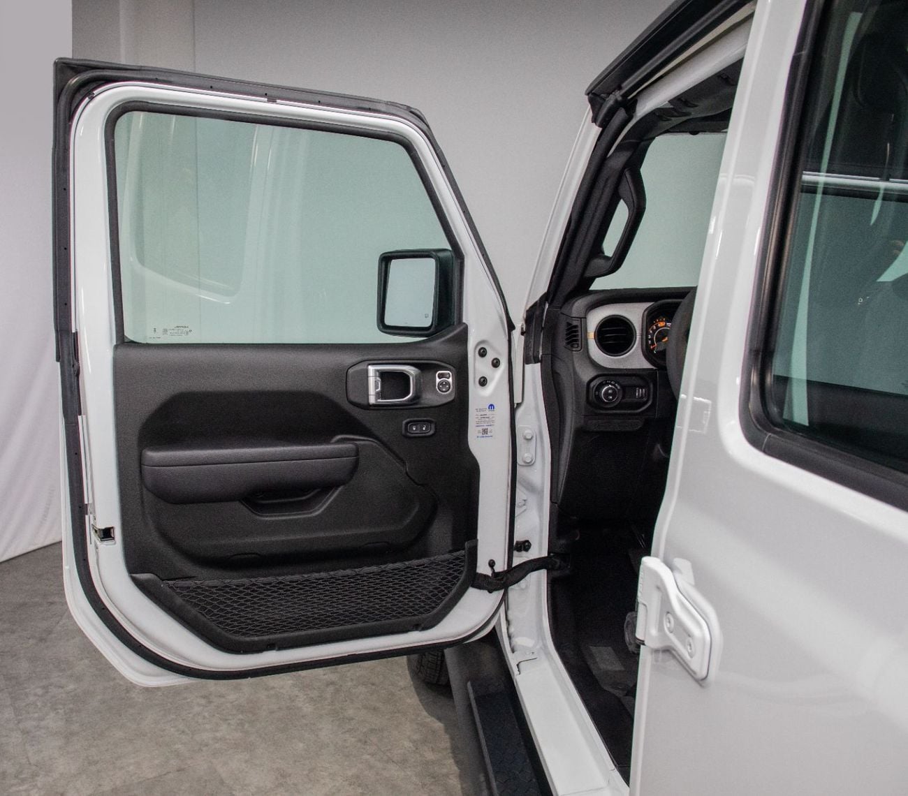 Jeep Wrangler Unlimited SPORT