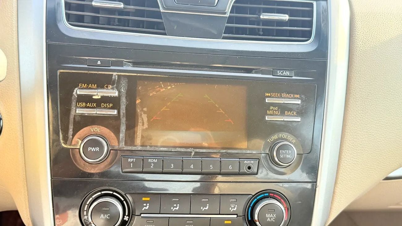 Nissan Altima SV GCC Specs - Excellent Condition