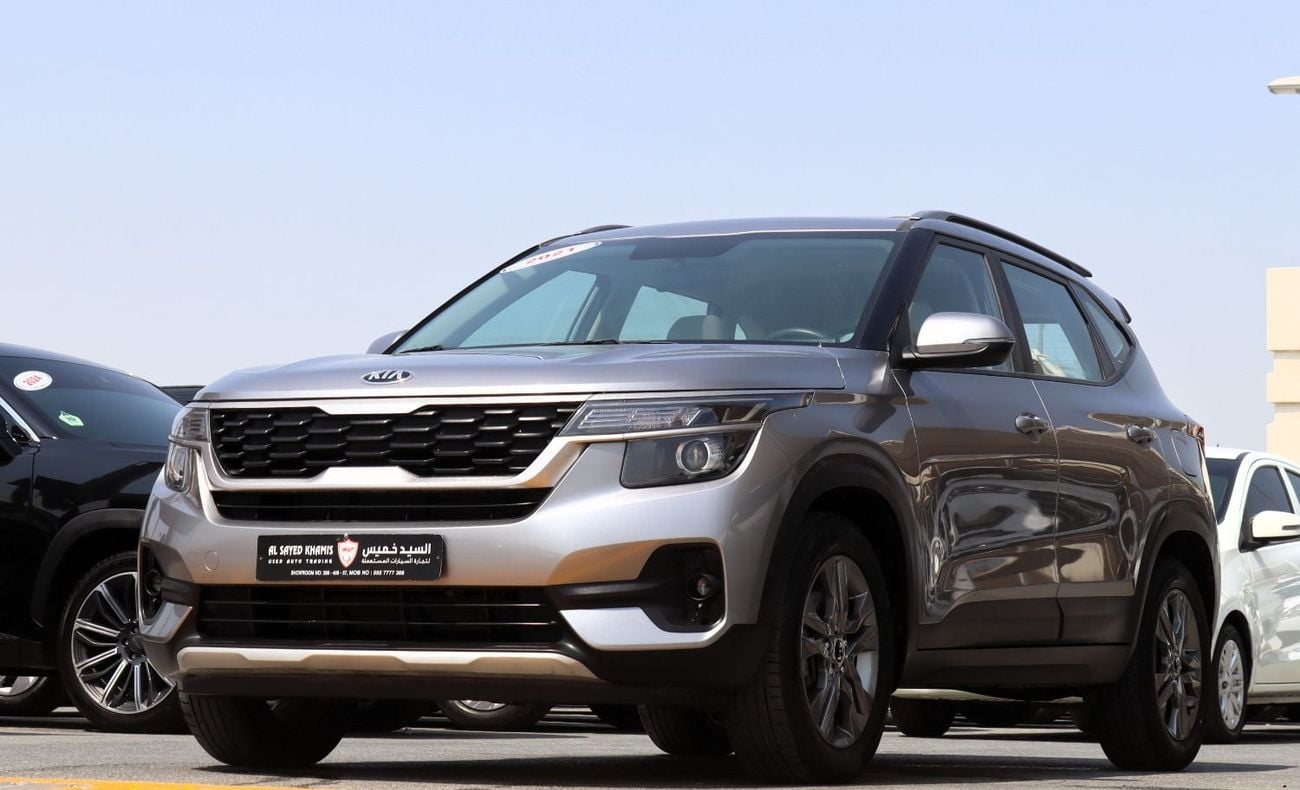 Kia Seltos EX ACCIDENTS FREE - GCC - ORIGINAL PAINT - SUNROOF - ENGINE 1600 CC - PERFECT CONDITION INSIDE OUT