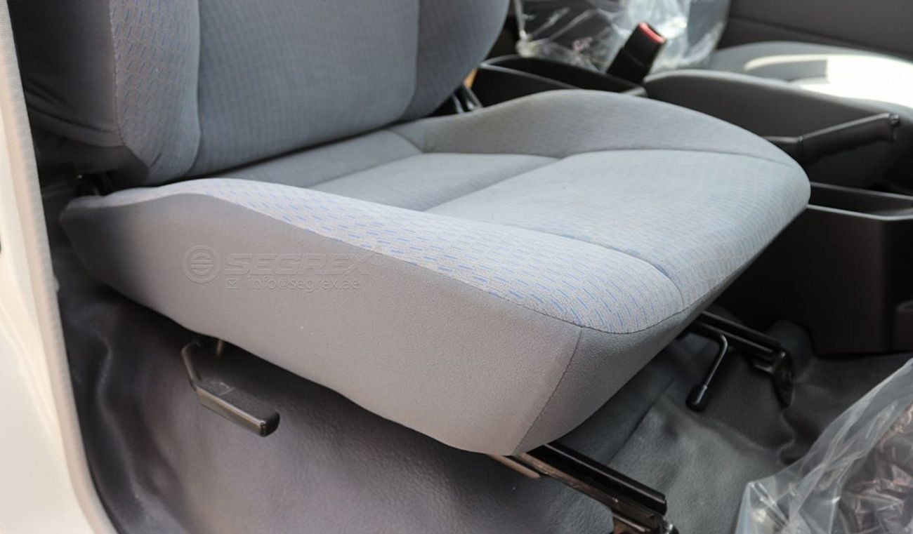 Toyota Land Cruiser 70 Hardtop LC78, 2.8L Diesel 4WD A/T | 2026 Model | For Export 2.8L Diesel 4WD 6A/T | 2026 Model | Ready for Export