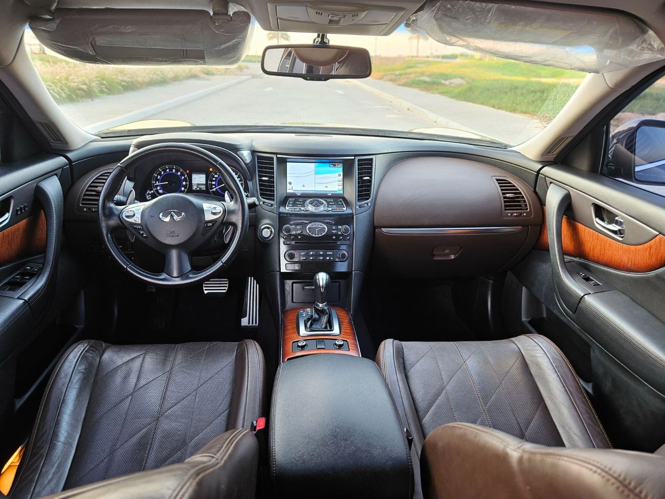 إنفينيتي QX70 إكسيلنس