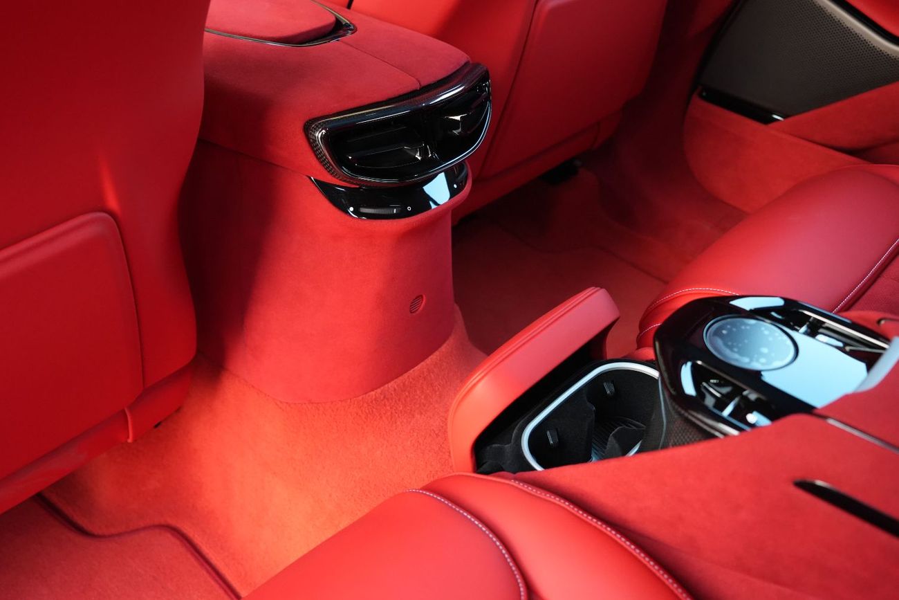 Ferrari Purosangue STANDARD