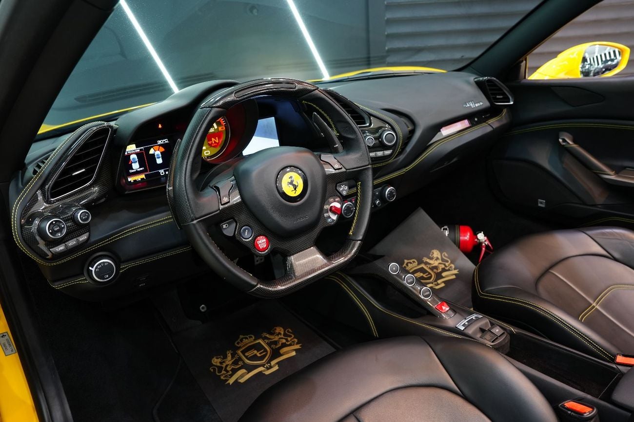 Ferrari 488 Spider STANDARD Carbon Fiber Pack, Passenger Display, JBL Audio, GCC Specs!!