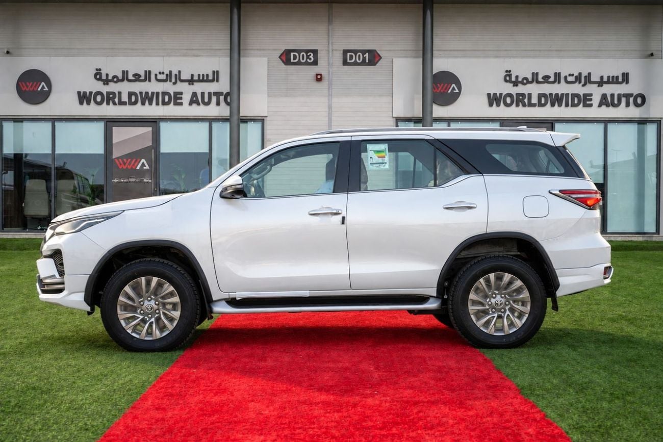 Toyota Fortuner VXR - 4.0 LTR V6 PETROL SR5 2026