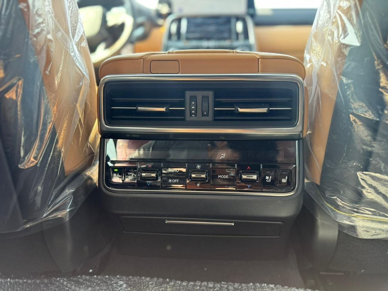 Lexus LX600 SIGNATURE